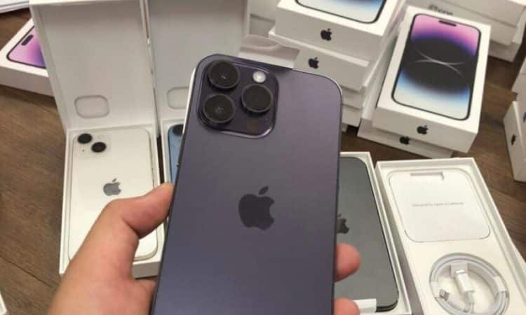 Apple iPhone