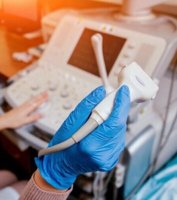 ultrasound scanner hands doctor diagnostics sonography 179755 7392