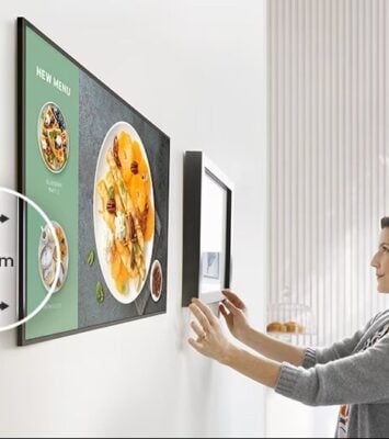 QMC Samsung Digital Signage 01
