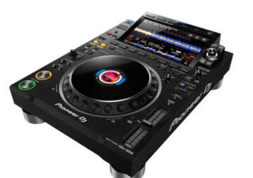 CDJ 3000 Bundle Rental | ampdaudio