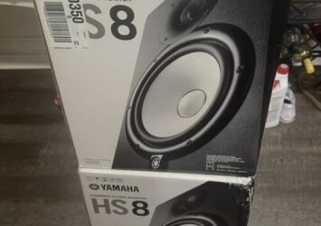 Yamaha HS8 Pair - 8 inch Powered Studio Monitor -Ships Fast