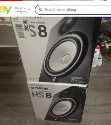 Yamaha HS8 Pair - 8 inch Powered Studio Monitor -Ships Fast