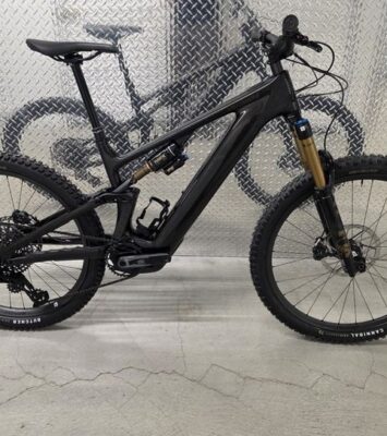 2025 Specialized Turbo Levo Pro S4 Large