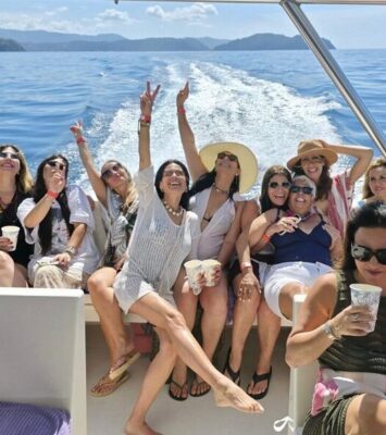 Plan a corporate retreat costa rica for Stronger Team Bonds!